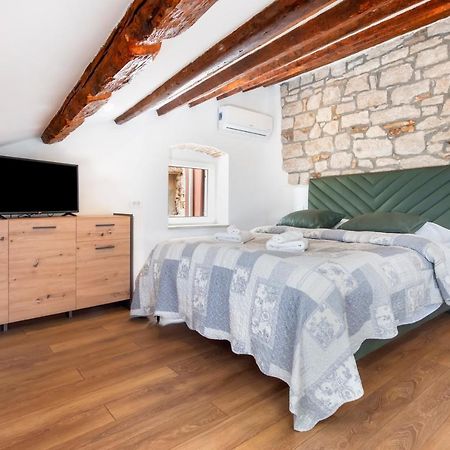 The Yellow House Apartments Rovinj Luaran gambar