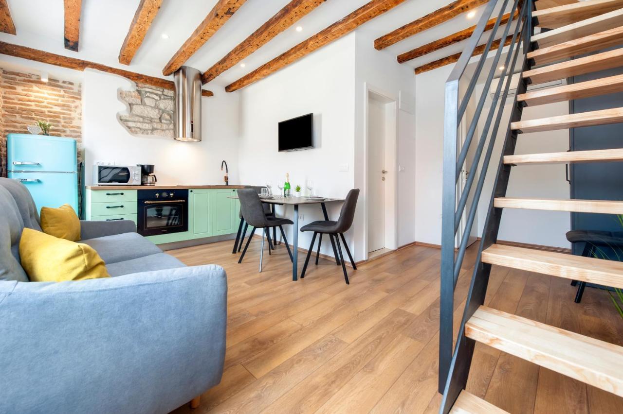 The Yellow House Apartments Rovinj Luaran gambar
